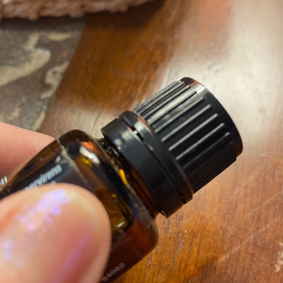 Cypress essential oil dōTERRA 15 ml NEW x08/2026 - Picture 4 of 6